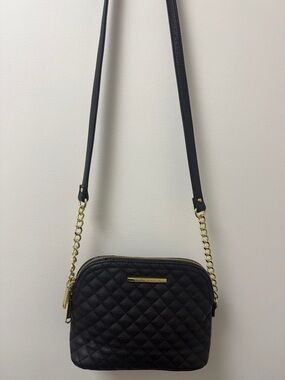 Steve Madden Black Quilted Crossbody with Gold Chain Strap